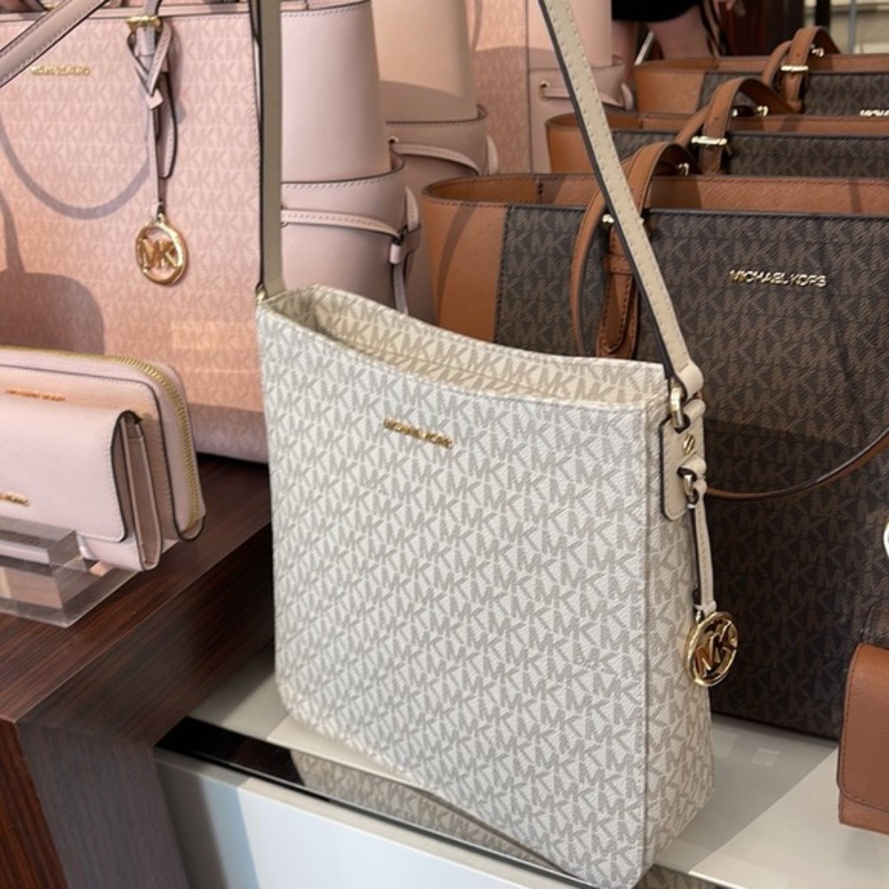 Michael Kors Jet Set Travel Large Messenger Crossbody Bag Light Cream Multi - Picture 2 of 16